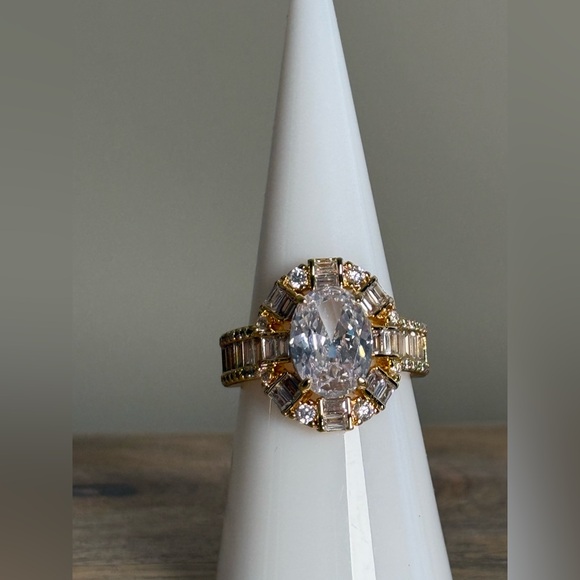 Bomb Party April 2026 Ring “The Clarissa Ring” Size 7. Brand New! - Picture 3 of 6